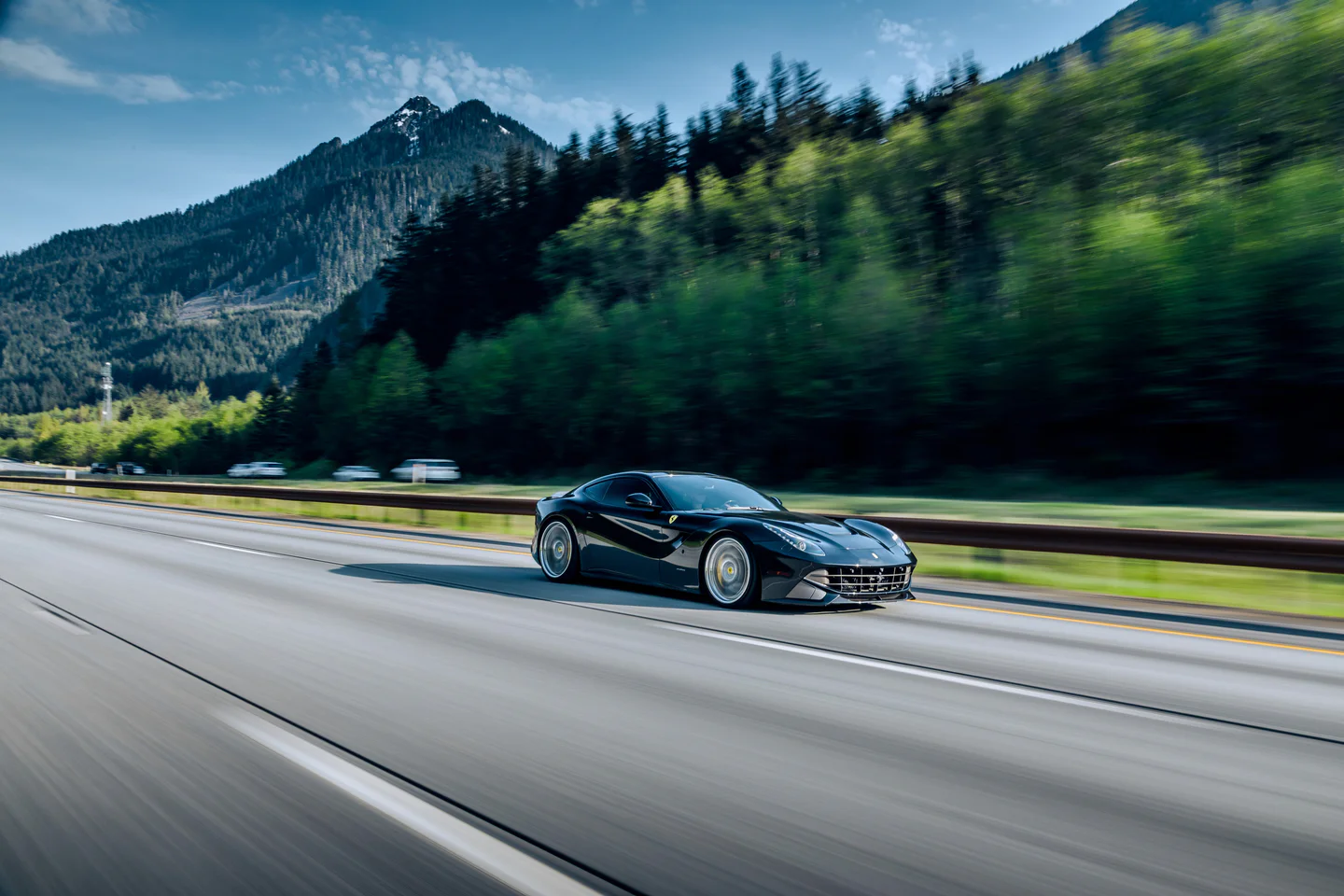 Luxury Supercar Tours Across Europe